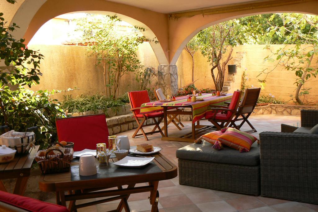 L' Escale Tranquille Bed and Breakfast Sète Exteriör bild